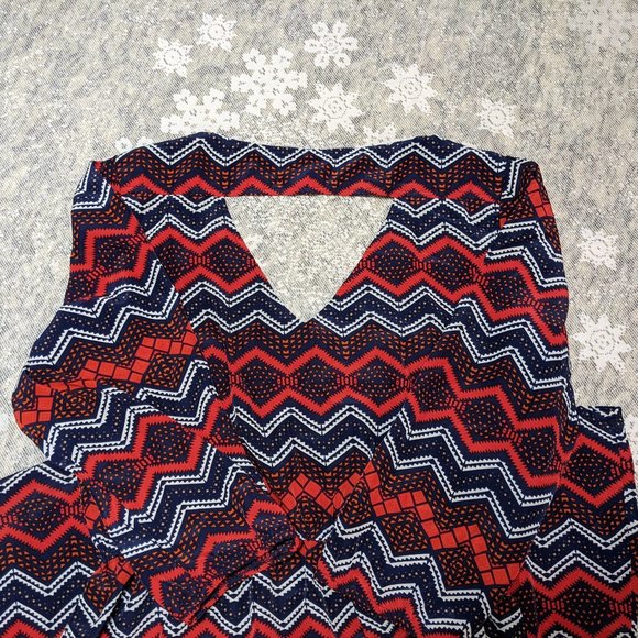 BeBop Geometric Design Dress with Sexy Back Cut-Out & 3/4 Sleeves size L - Picture 8 of 16